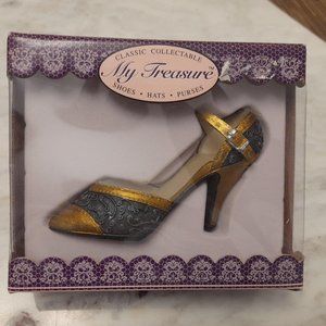 Vintage 90s My Treasure Shoes in box Set of 5